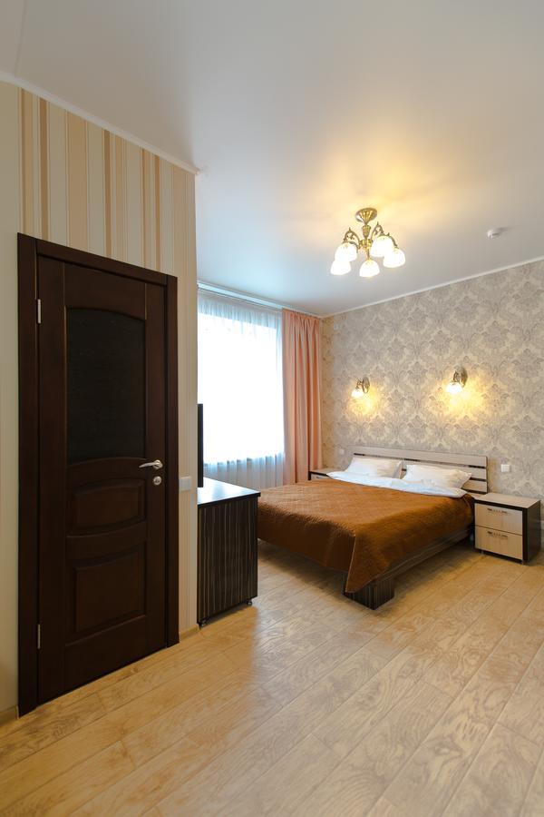 Hotel Hizhina Petropavlovsk Exterior photo